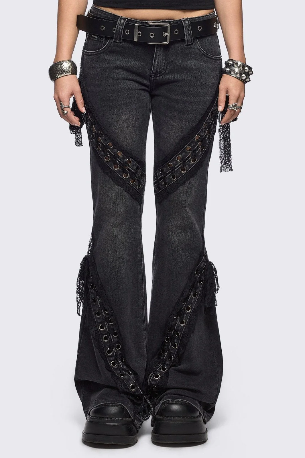 Dreya Flared Jeans
